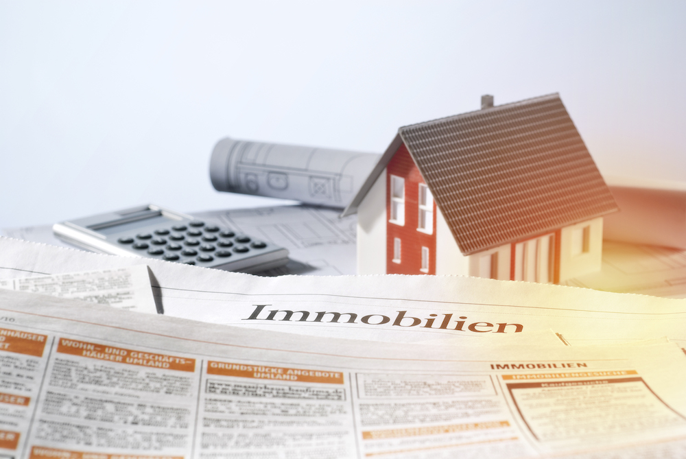 Zeitschrift mit Immobilien