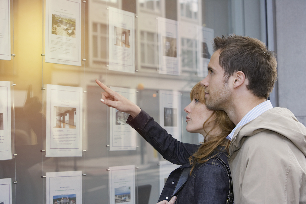 Zeitschrift mit Immobilien